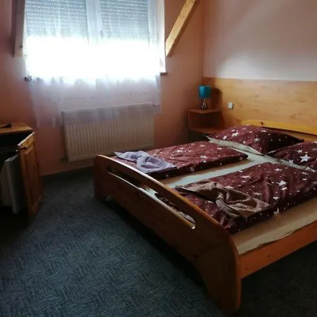 Bed & Breakfast Malom Fogado Balatonboglar