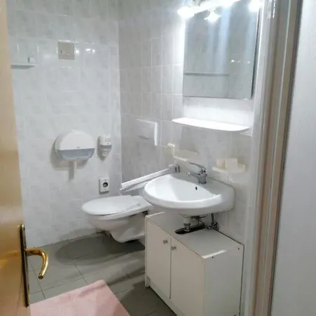Bed & Breakfast Malom Fogado *